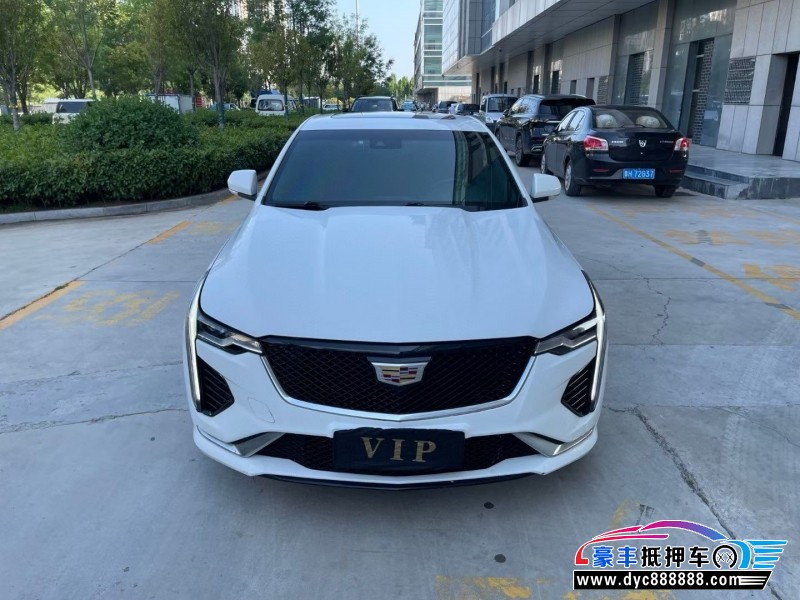抵押车出售21年凯迪拉克CT4轿车