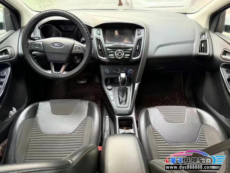 20年福特福克斯轿车抵押车出售