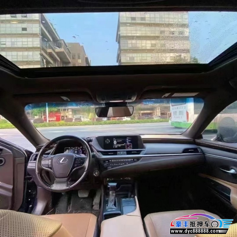 20年雷克萨斯ES轿车抵押车出售