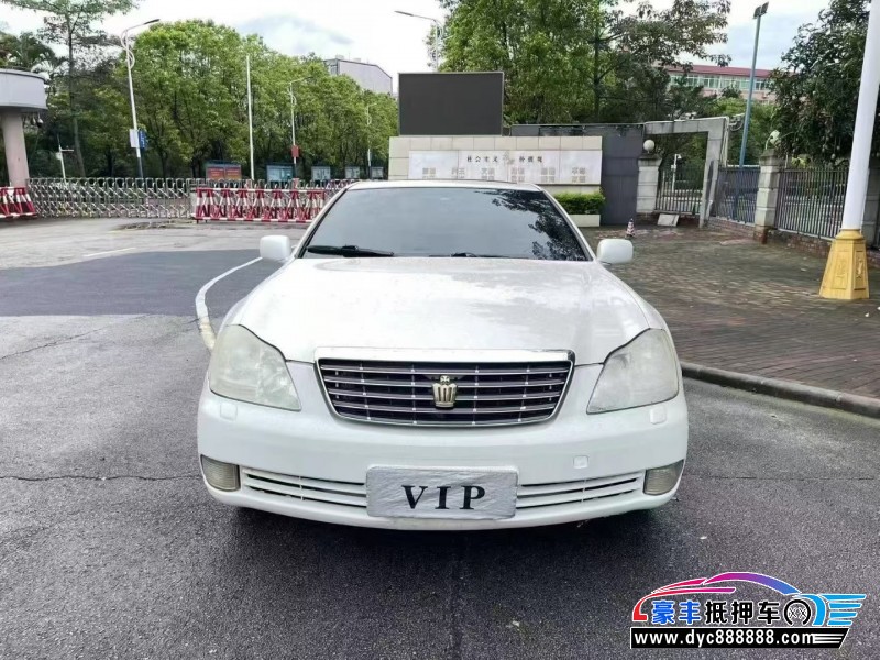 07年丰田皇冠轿车抵押车出售