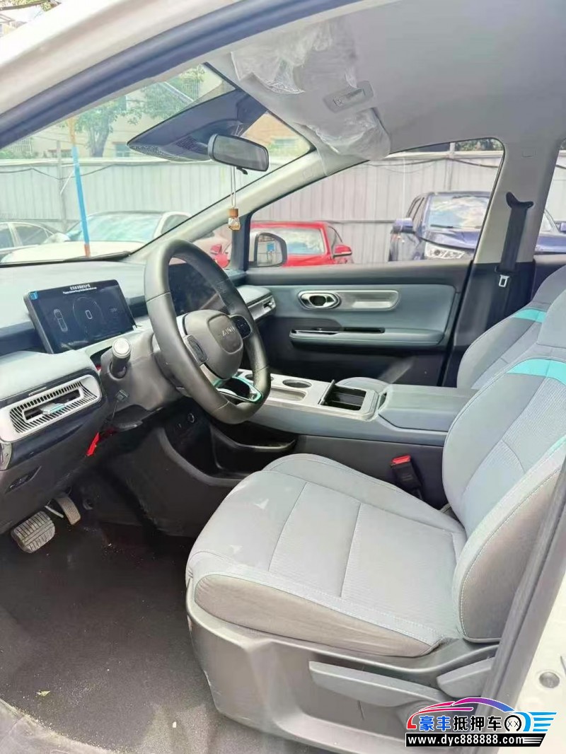 25年埃安Y70轿车抵押车出售