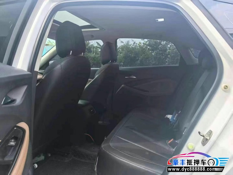 21年别克威朗轿车抵押车出售