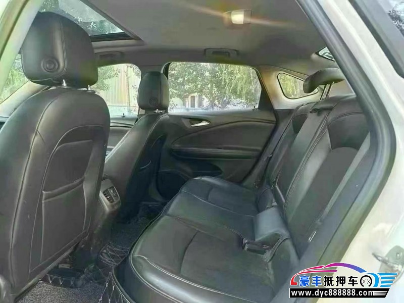 16年别克威朗轿车抵押车出售