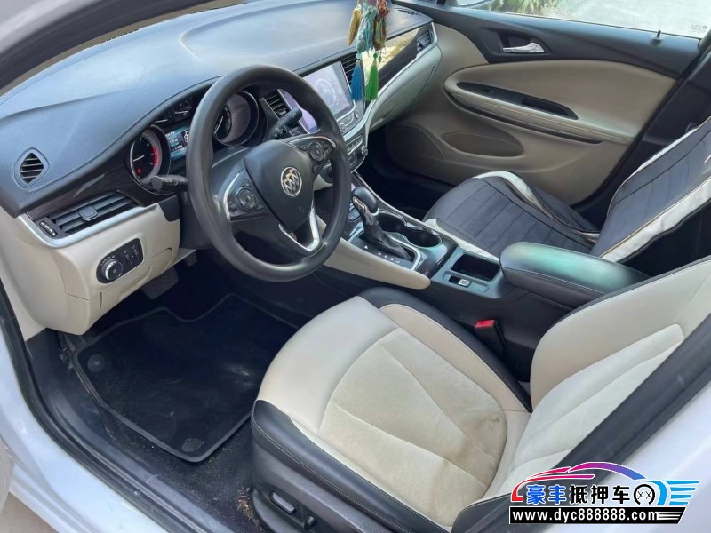 19年别克威朗轿车抵押车出售