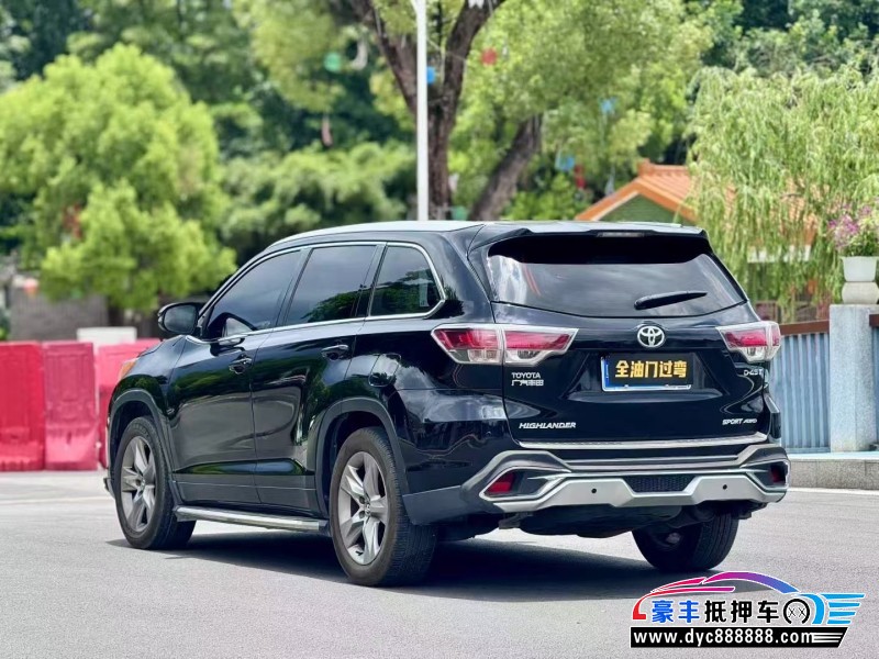 15年丰田汉兰达轿车抵押车出售