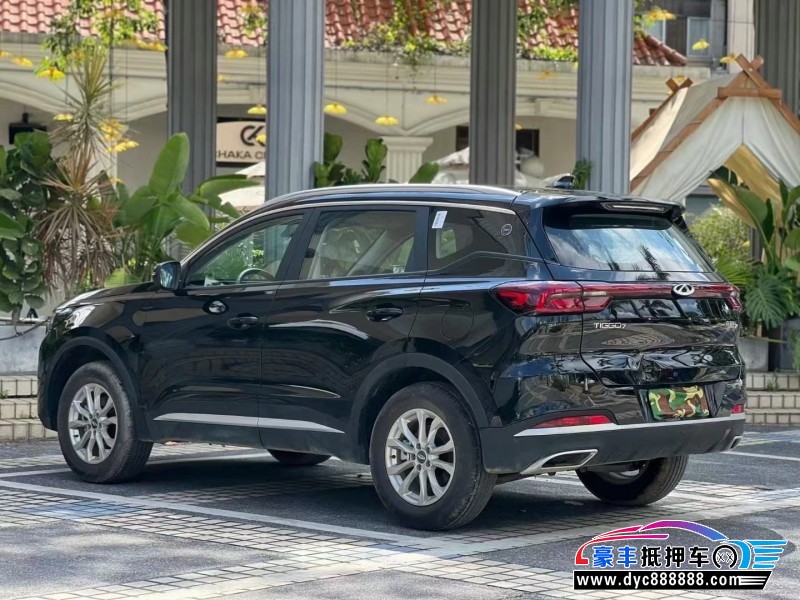 25年奇瑞瑞虎7轿车抵押车出售