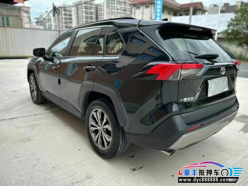 23年丰田RAV4轿车抵押车出售