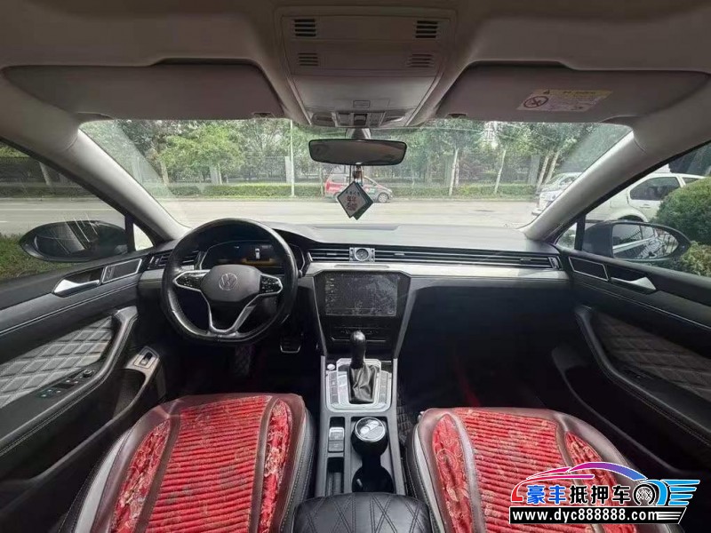 24年大众迈腾轿车抵押车出售