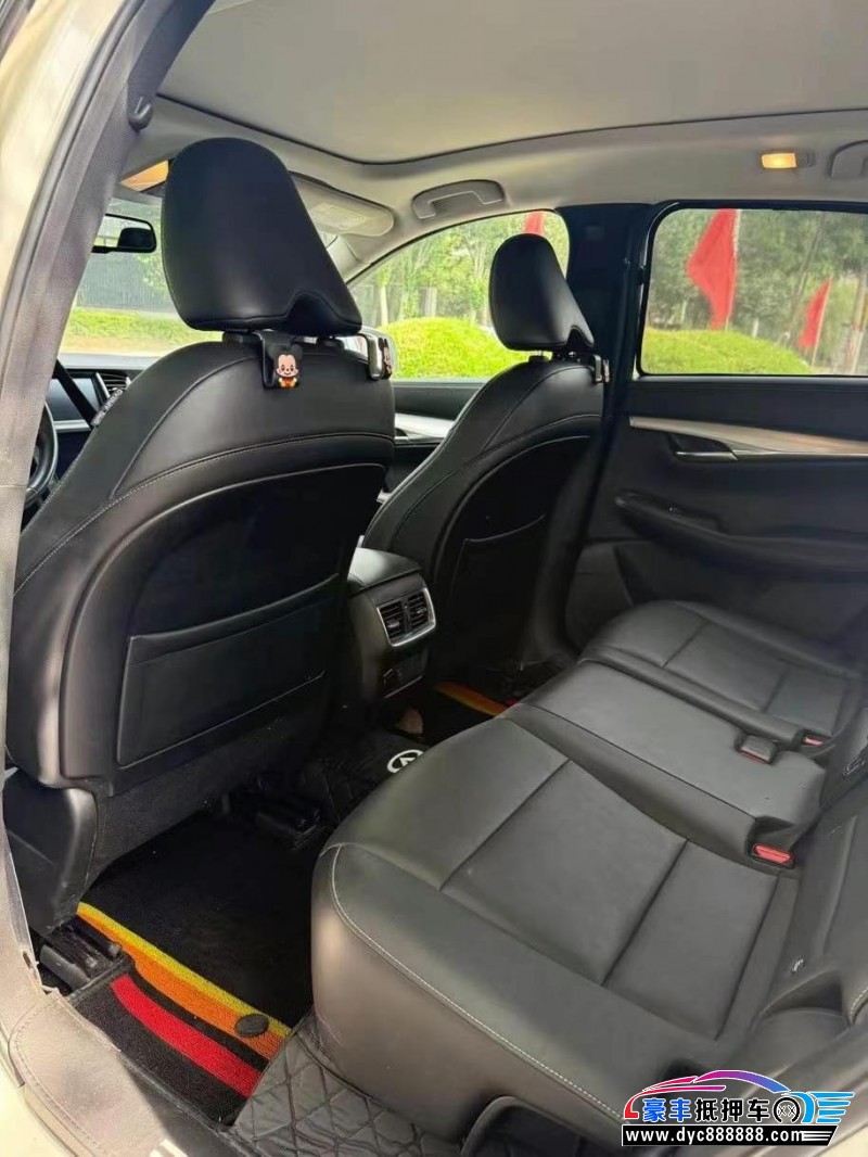 20年英菲尼迪QX50轿车抵押车出售