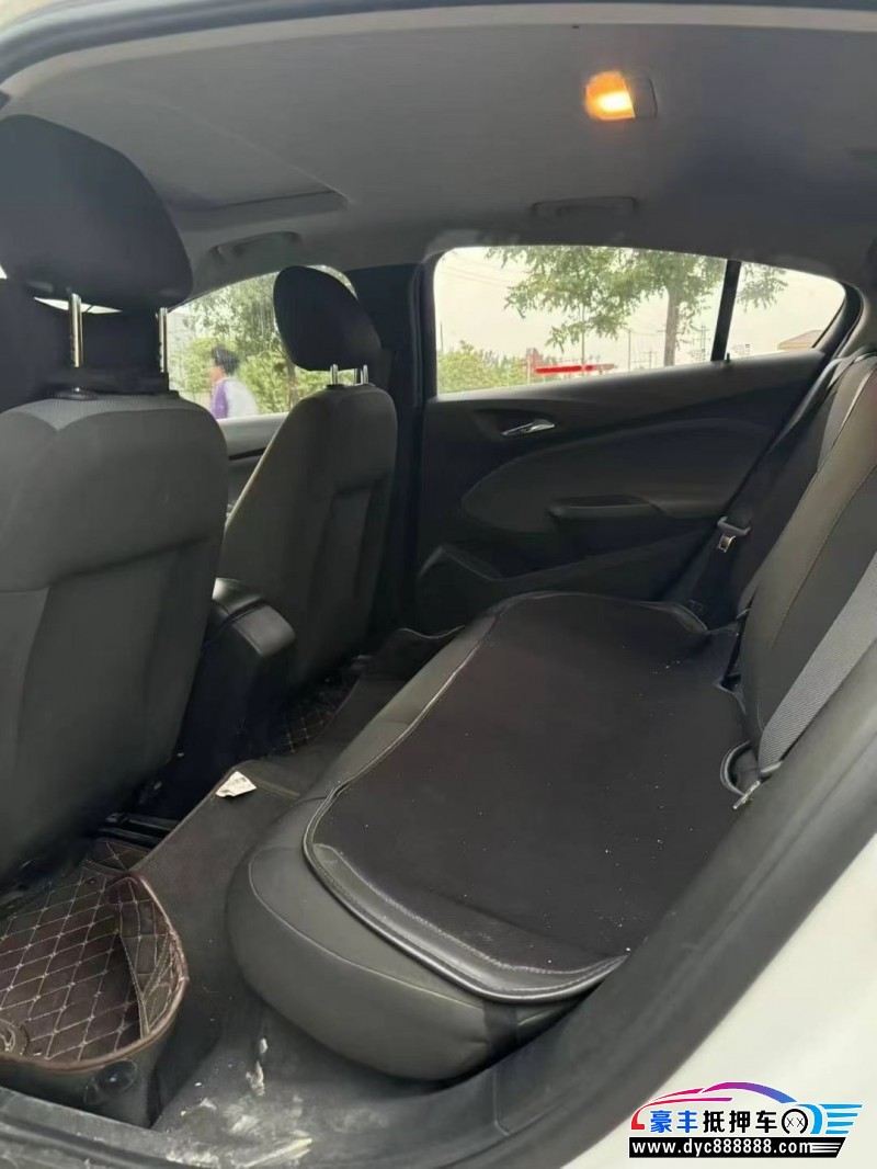 19年雪佛兰科鲁兹轿车抵押车出售