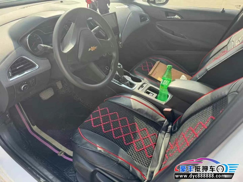 17年雪佛兰科鲁兹轿车抵押车出售