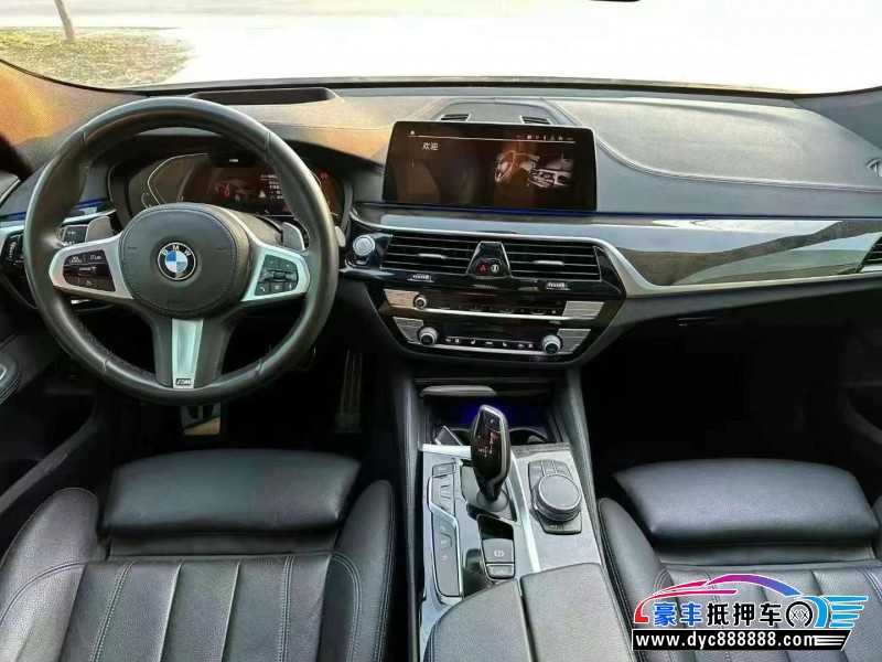 20年宝马6系轿车抵押车出售