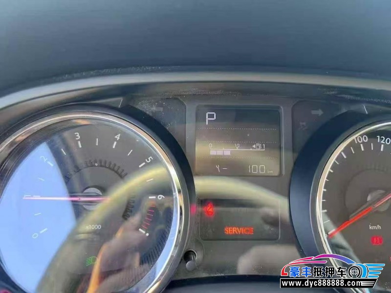 17年雪铁龙C3-XR轿车抵押车出售