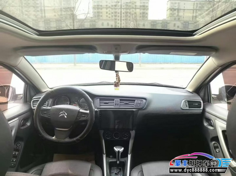 17年雪铁龙C3-XR轿车抵押车出售