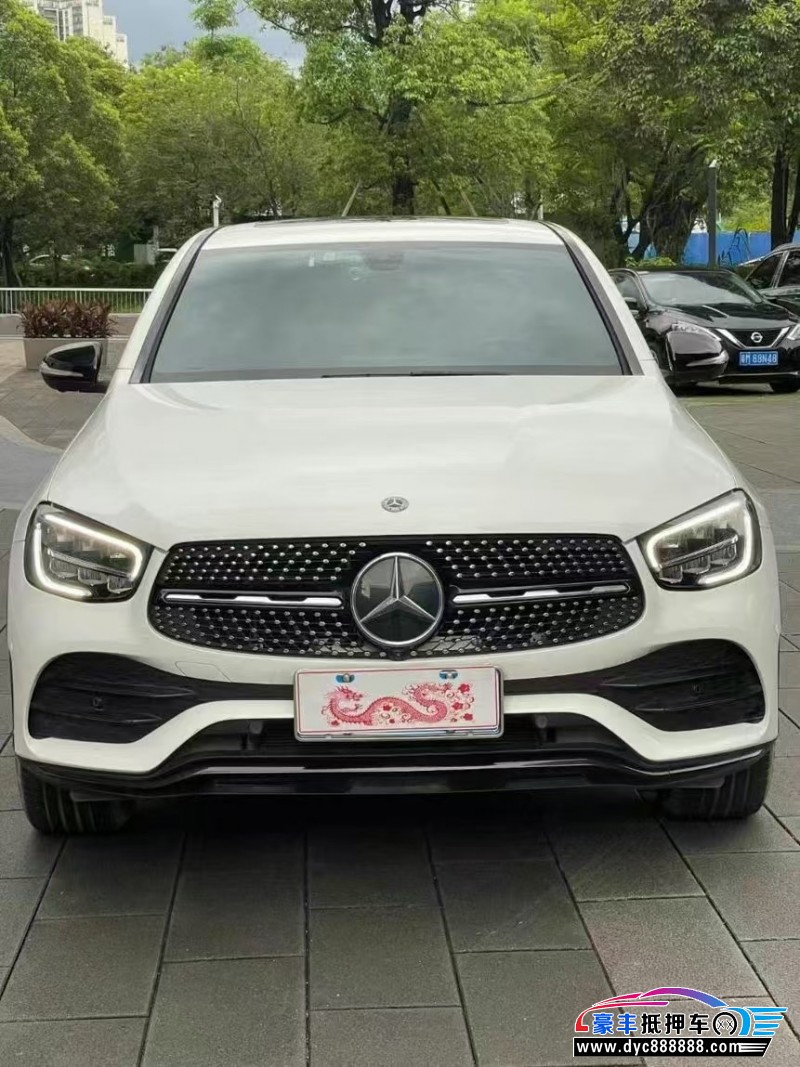 20年奔驰GLC轿车抵押车出售