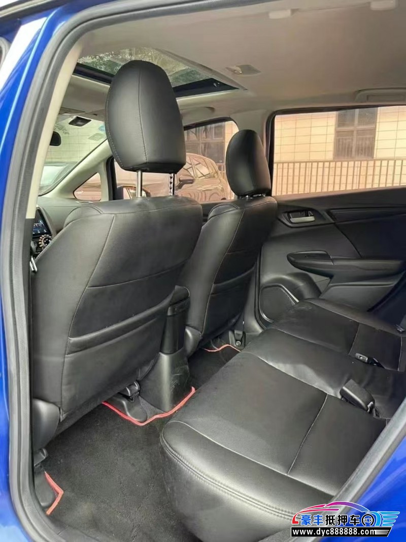 19年本田飞度轿车抵押车出售