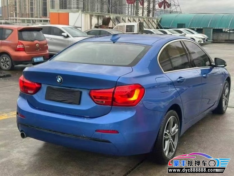 18年宝马1系轿车抵押车出售