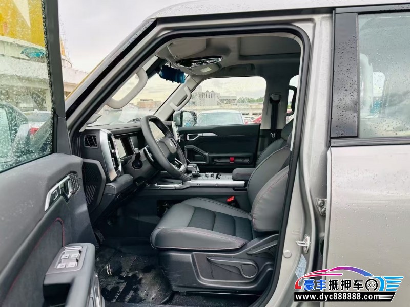 25年捷途旅行者轿车抵押车出售