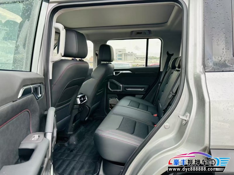 25年捷途旅行者轿车抵押车出售