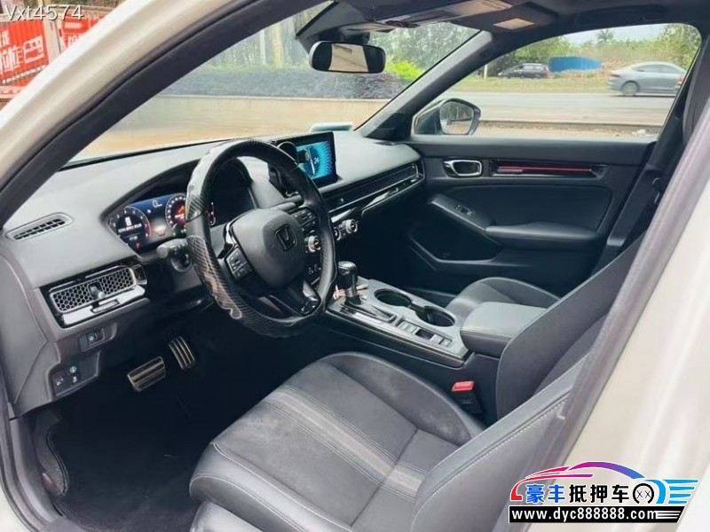 24年本田思域轿车抵押车出售