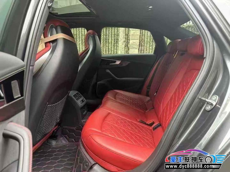 24年奥迪S4轿车抵押车出售