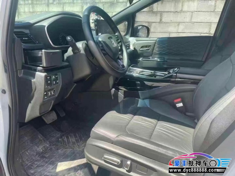 24年本田艾力绅轿车抵押车出售