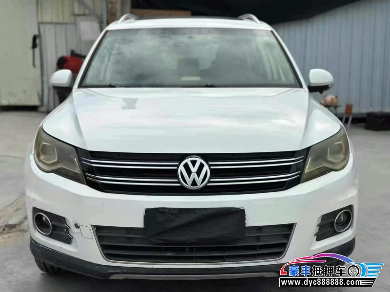 11年大众途观轿车抵押车出售