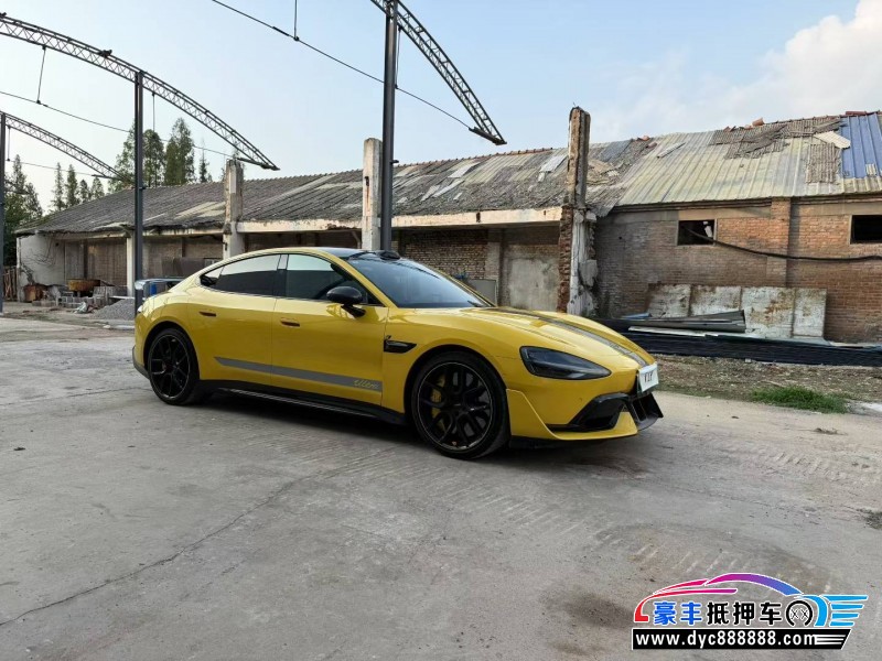 25年小米SU7轿车抵押车出售