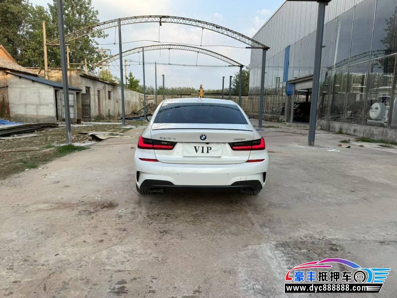 22年宝马3系轿车抵押车出售