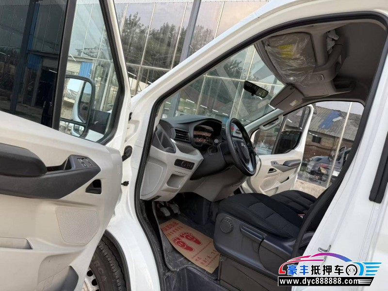 24年上汽大通V90微面抵押车出售