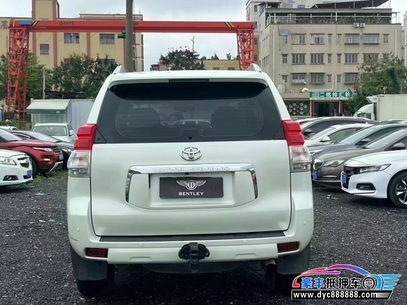 13年丰田普拉多（霸道）轿车抵押车出售