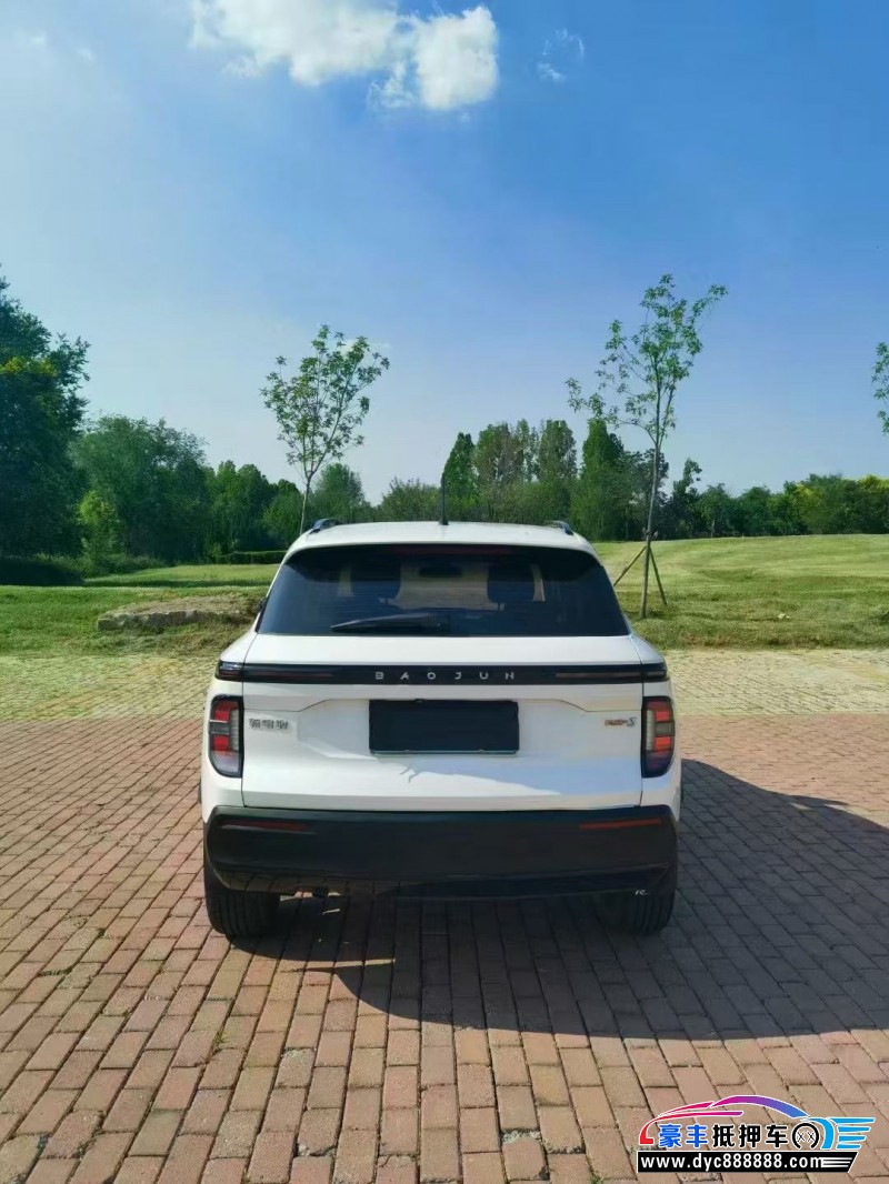 20年宝骏RS3轿车抵押车出售