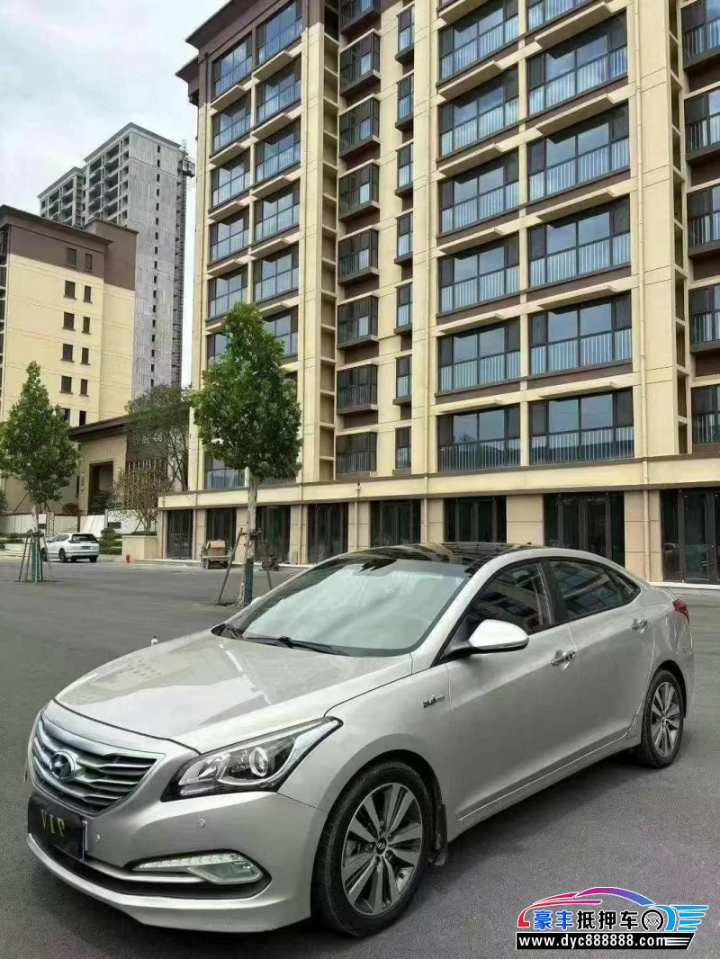 17年现代名图轿车抵押车出售