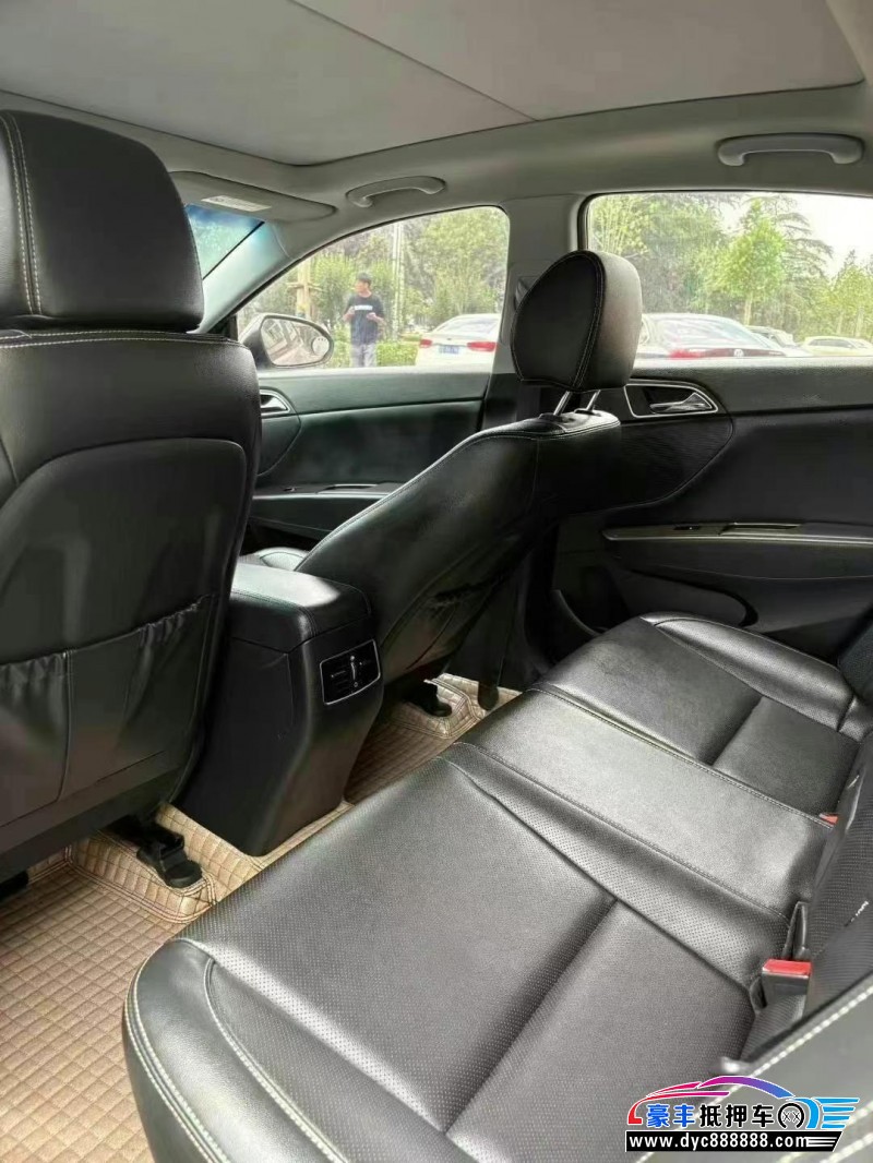 17年现代名图轿车抵押车出售