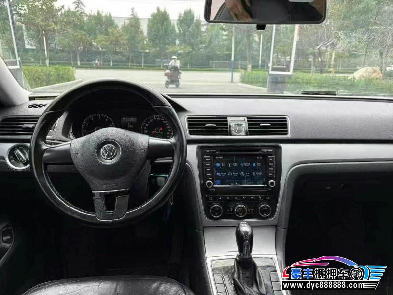 14年大众帕萨特轿车抵押车出售