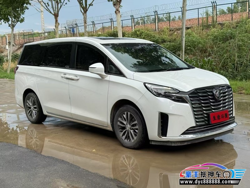 24年别克GL8轿车抵押车出售