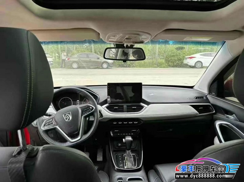 18年宝骏宝骏530轿车抵押车出售