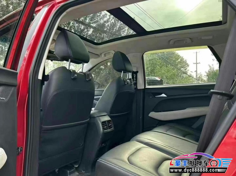 18年宝骏宝骏530轿车抵押车出售