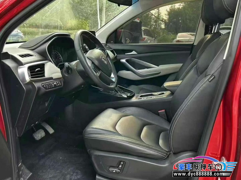 18年宝骏宝骏530轿车抵押车出售