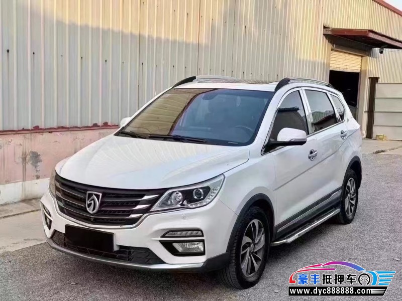 18年宝骏560轿车抵押车出售