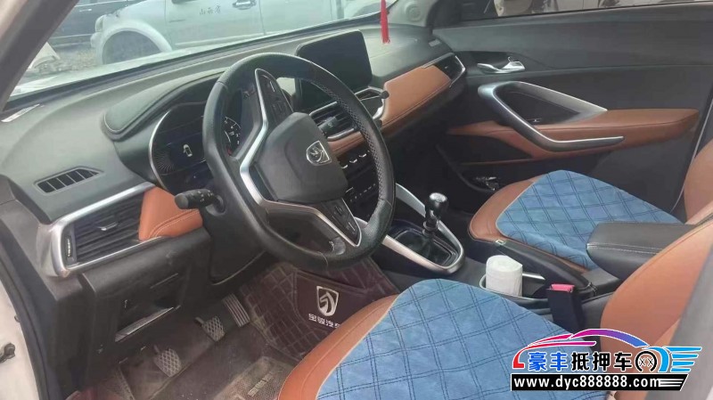 17年宝骏510轿车抵押车出售