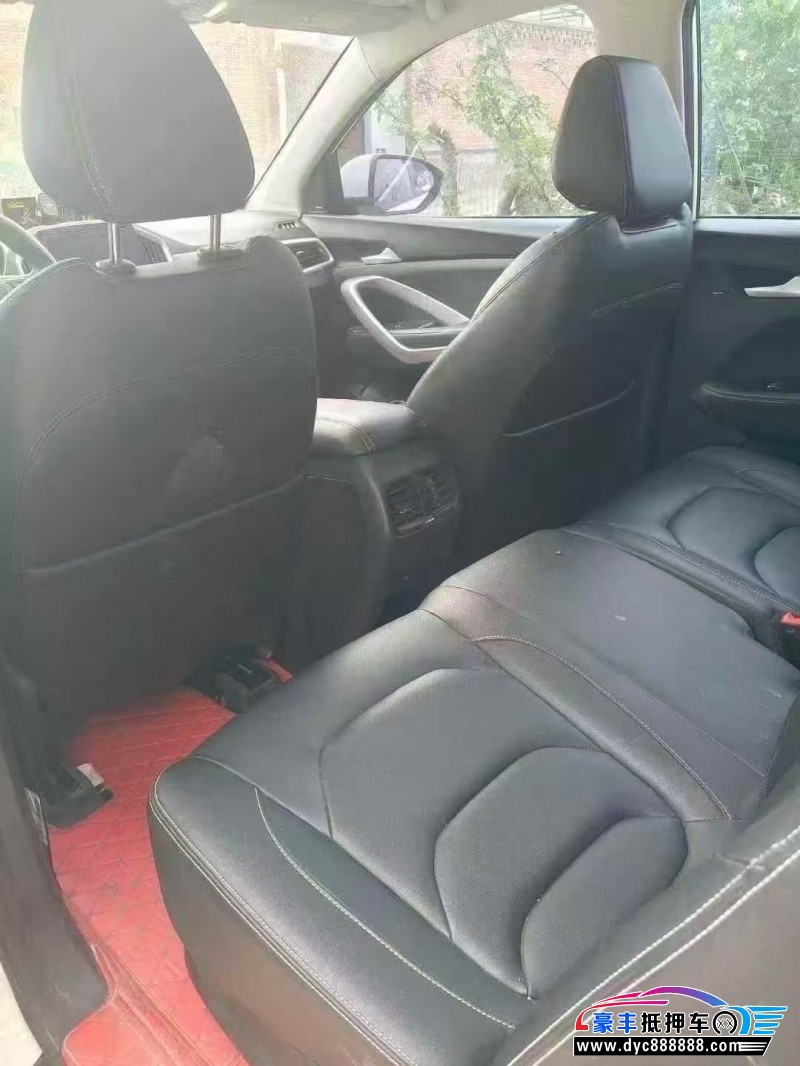 20年宝骏宝骏530轿车抵押车出售