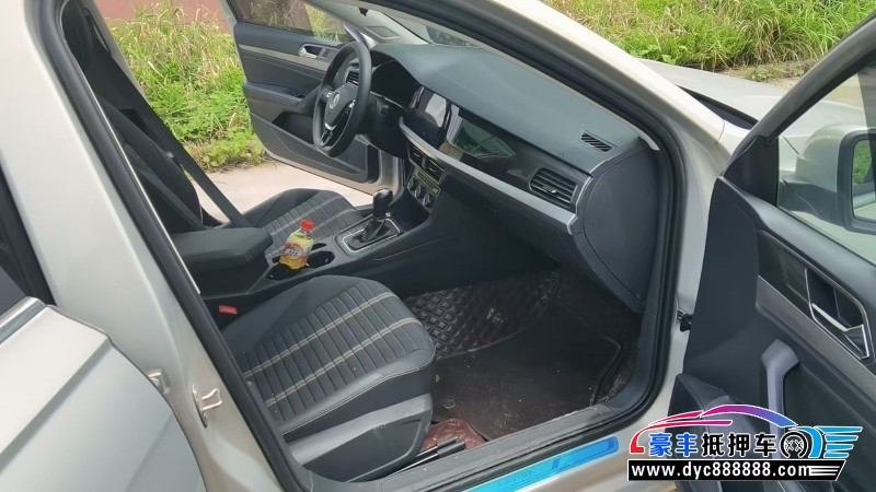 22年大众朗逸轿车抵押车出售