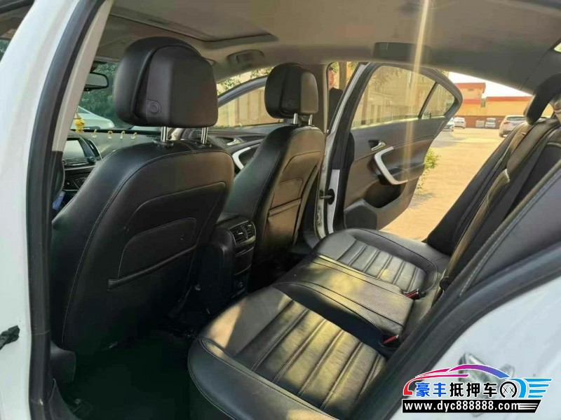 14年别克君威轿车抵押车出售