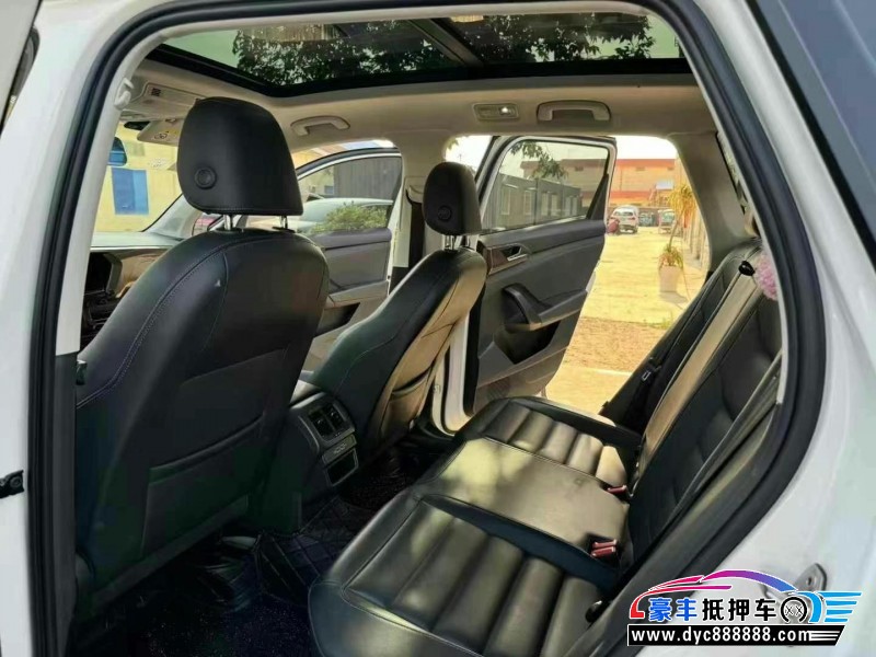 19年大众途岳轿车抵押车出售