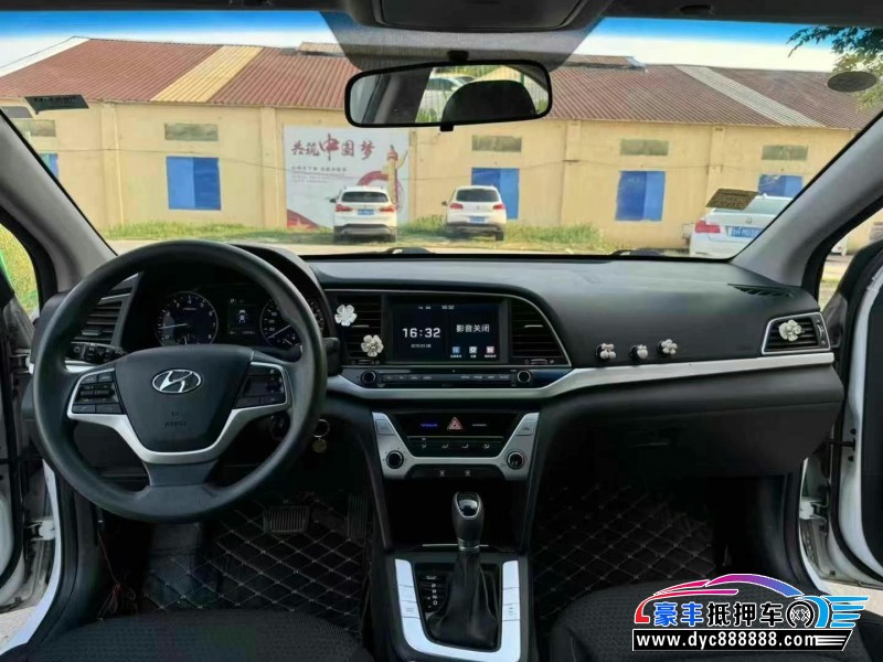 19年现代领动轿车抵押车出售