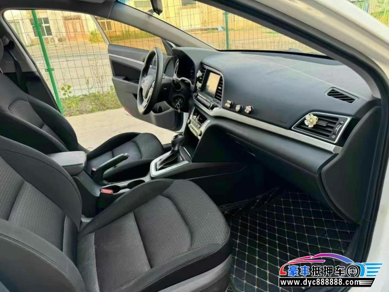 19年现代领动轿车抵押车出售