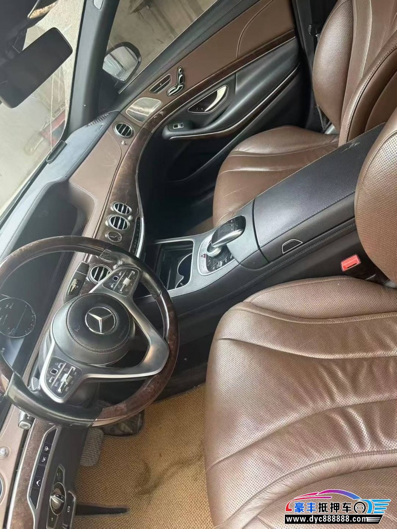 19年奔驰S轿车抵押车出售