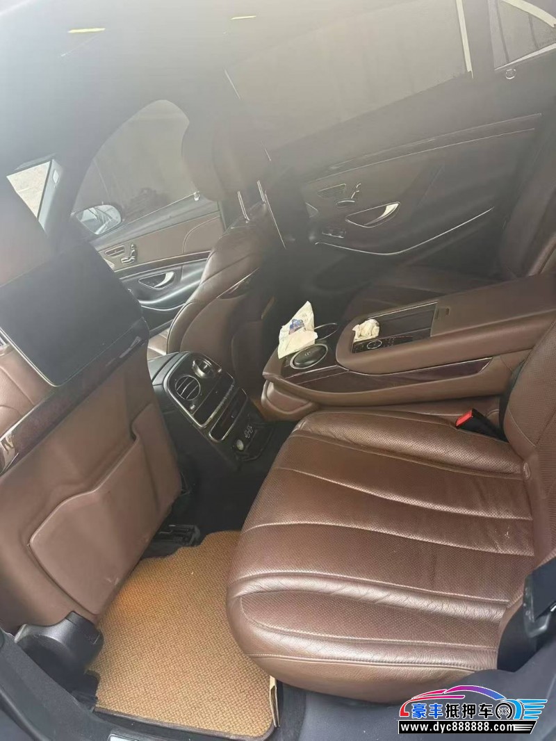 19年奔驰S轿车抵押车出售