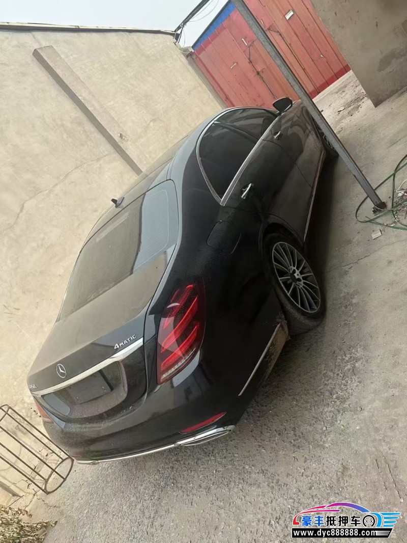 19年奔驰S轿车抵押车出售